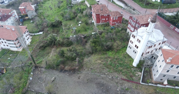 KUR'AN KURSU İÇİN ARSA BAĞIŞI